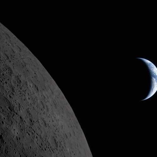 The Edge of Two Worlds – Artemis II Earthset