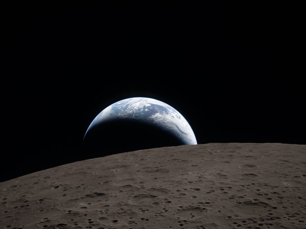 Earthset Over the Moon – Artemis II