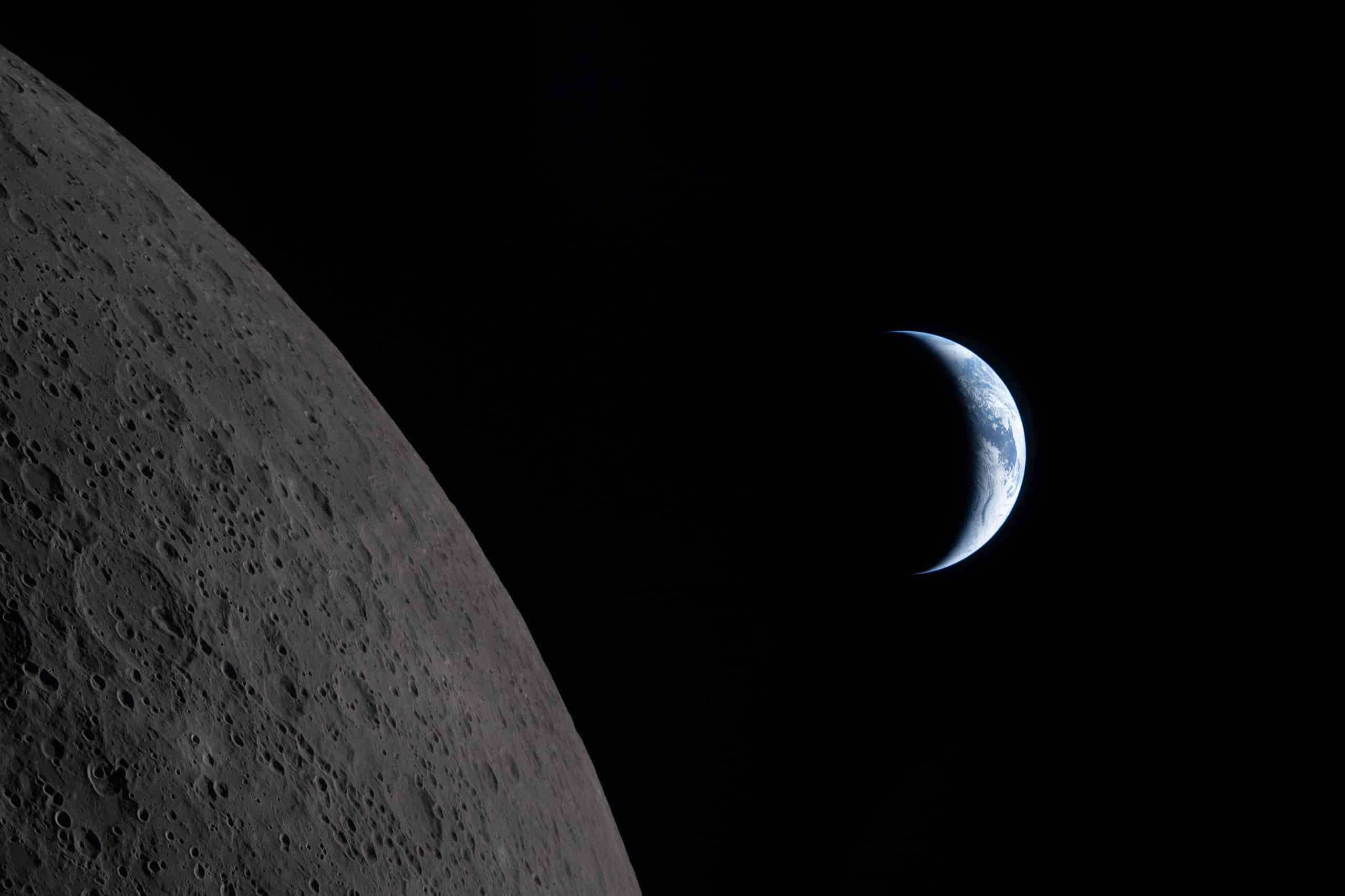 The Edge of Two Worlds - Artemis II