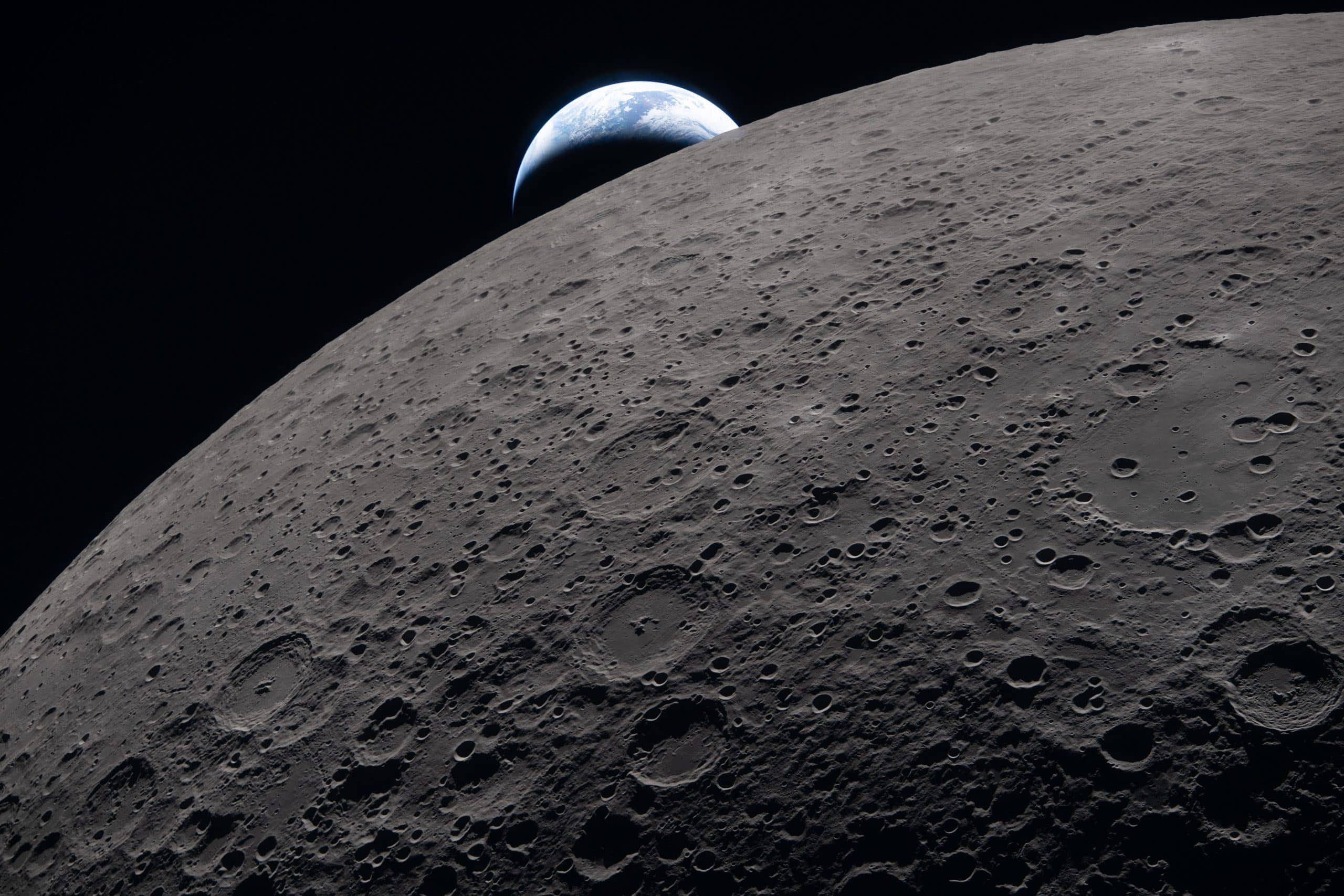 A Setting Earth - Artemis II